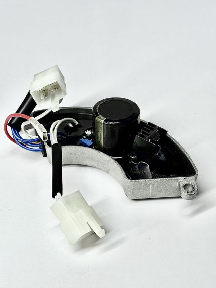 Регулятор напруги AVR для генераторів 5-8 кВт (450 В 680 мкФ ) | Зображення 4