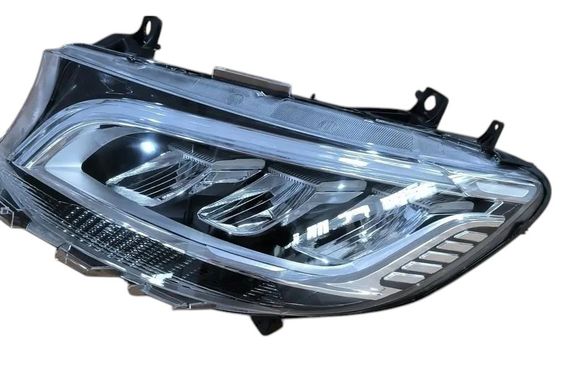Передние фары LED (2 шт) для Mercedes Sprinter W907/W910 2018- гг | Зображення 1