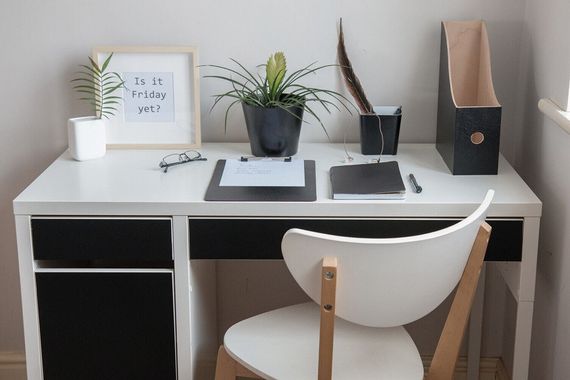 Плівка самоклеюча (самоклейка) d-c-fix 200-1923 0,45 м відріз від 1 до 15 м чорна шкіра | Зображення 2