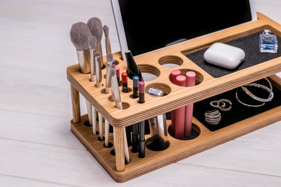 Подарунок дружині підставка «Beauty Station» для косметики | Зображення 5