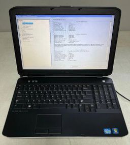 Ноутбук Dell Latitude 5530 15.6 HD + SSD + Core i5 + 4GB Б/В
