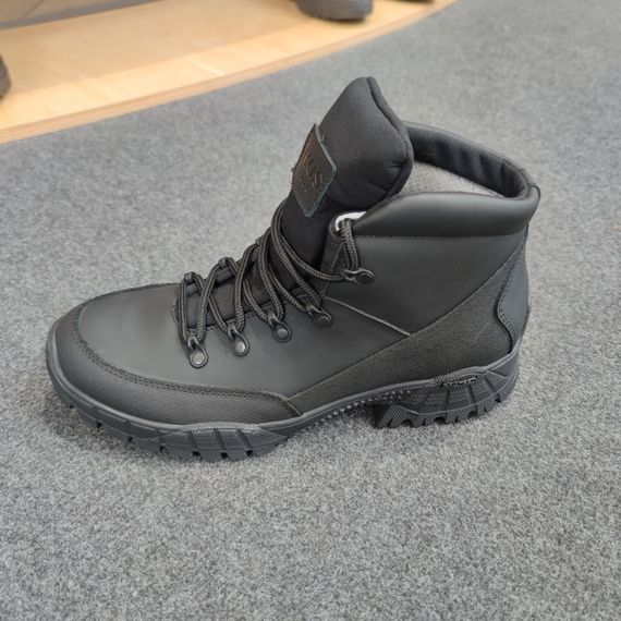 Ботинки с мембранной технологией 40 размер | Зображення 1