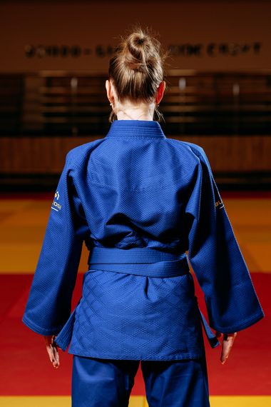 Синє кімоно для дівчат/жінок, дзюдо, TM BUDOGI серія ADVANCED, зріст 190 см, щільність 500 гр/м.кв. | Зображення 6