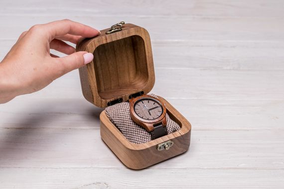 Цельная шкатулка для одних часов с деревянной крышкой | Зображення 6