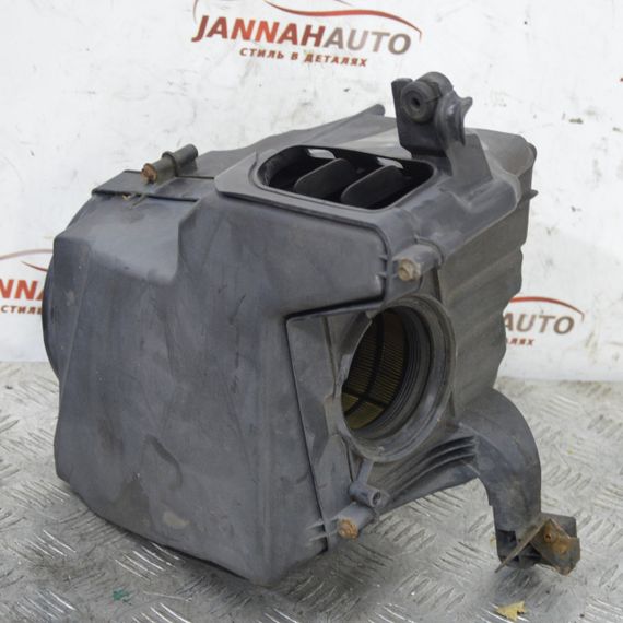 Корпус повітряного фільтра Ford Focus II C-Max 2004-2010 Корпус повітряного фільтра Форд Фокус 2 7M519600BE