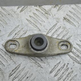 Направляюча зсувних дверей Fiat Ducato 1996-2014 Гніздо пальця бічних дверей Фіат Дукато T024