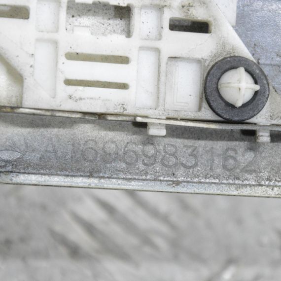 Молдинг заднього лівого крила Mercedes W245 2005-2011 Накладка крила ліва задня Мерседес в245 A1696983162 | Зображення 4