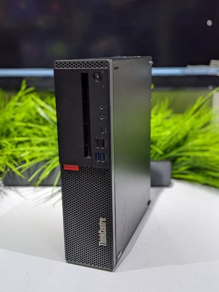 Комп'ютер Lenovo ThinkCentre M720s SFF / Intel Core i5-8400 (6 ядер по 2.8 - 4.0 GHz) / 8 GB DDR4 / 240 GB SSD / Intel UHD Graphics 630 б/в | Зображення 1