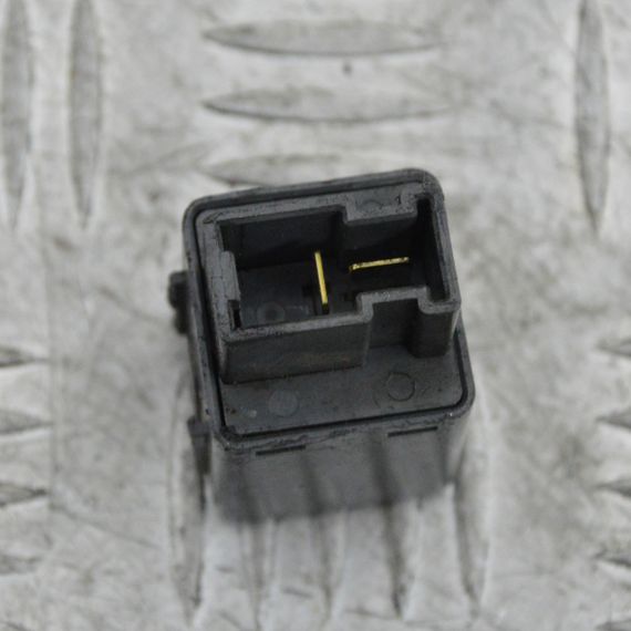 Реле склопідйомника Nissan Navara X-Trail 2000-2006 Реле перемикача склопідйомника Ніссан 24330C9900 | Зображення 1