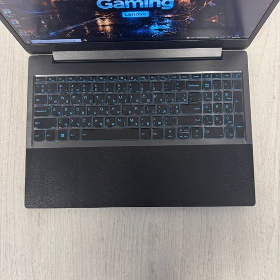 Ігровий ноутбук Б-клас Lenovo IdeaPad Gaming L340 15IRH / 15.6" (1920x1080) IPS / Intel Core i5-9300HF (4 (8) ядра по 2.4 - 4.1 GHz) / 8 GB DDR4 / 256 GB SSD / nVidia GeForce GTX 1650, 4 GB GDDR5, 128-bit / WebCam б/в | Зображення 2