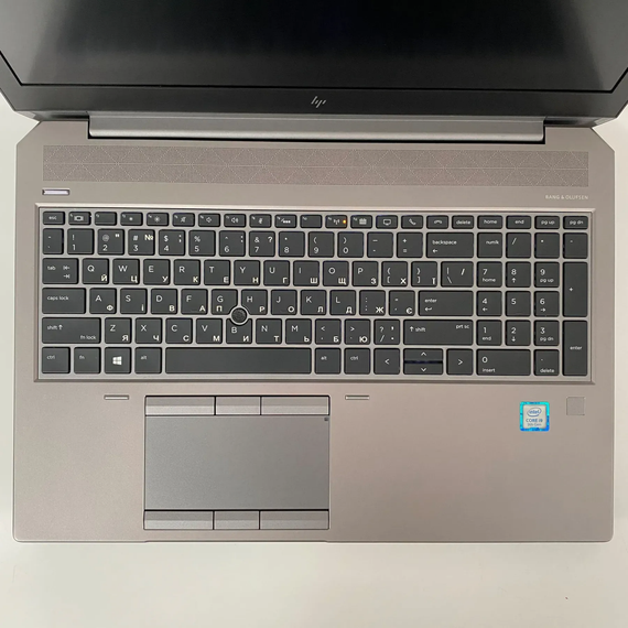 Ноутбук Б-класс HP zBook 15 G6 / 15.6" (3840x2160) IPS / Intel Core i9-9880H (8 (16) ядер по 2.3 - 4.8 GHz) / 32 GB DDR4 / 128 GB SSD + 500 GB HDD / nVidia Quadro T1000, 4 GB GDDR5, 128-bit / WebCam б/у+Подарок Беспроводная мышь USB | Зображення 3