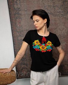 Женская футболка вышиванка  цветы  ПП7456