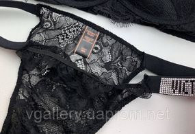 Женские кружевные трусики Бразилиана Victoria's Secret со стразами, женские трусики с кружевом и стразами Виктория Сикрет M, Черный