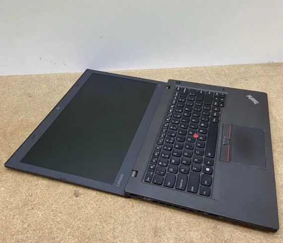 Ноутбук Lenovo ThinkPad T460 / 14" (1366x768) TN / Intel Core i5-6300U (2 (4) ядра по 2.4 - 3.0 GHz) / 8 GB DDR3 / 240 GB SSD / Intel HD Graphics 520 / WebCam б/у | Зображення 6