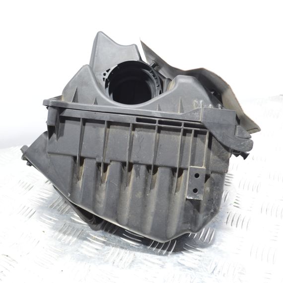 Корпус повітряного фільтра 2.0 TFSI Audi A4 B7 2004-2008 Корпус фільтра повітря Ауді а4 б7 03G133835A | Зображення 3