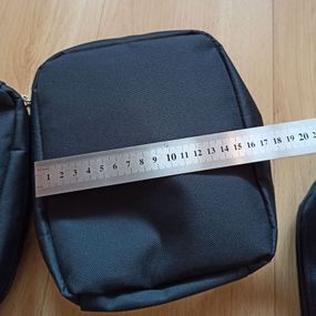 Тактична аптечка, підвісна аптечка, військова аптечка із тканини. Колір: чорний із RD-452 зеленою нашивкою