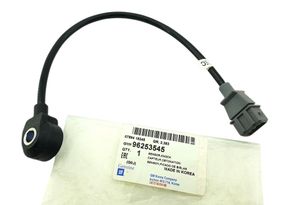 Датчик детонации Ланос 1.5-1.6 GM - 96253545