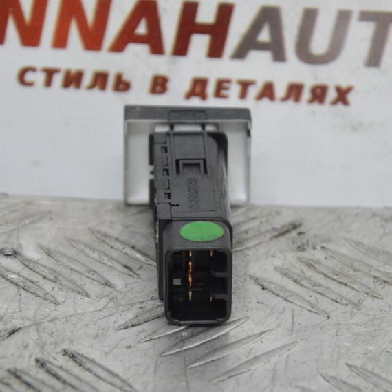 Кнопка підігріву заднього скла Hyundai Accent Santa Fe 2006-2010 Хюндай Акцент Санта Фе 621W05010 | Зображення 1