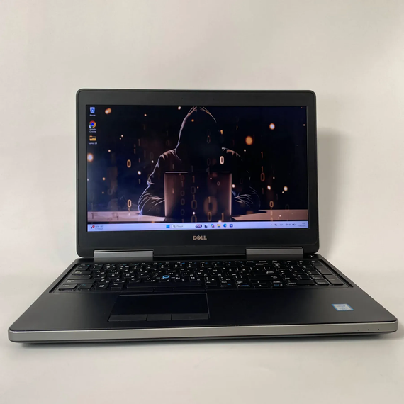 Мобільна робоча станція Dell Precision 7520 / 15.6" (1920x1080) IPS / Intel Core i7-7820HQ (4 (8) ядра по 2.9 - 3.9 GHz) / 16 GB DDR4 / 512 GB SSD / nVidia Quadro M1200, 4 GB GDDR5, 256-bit / HDMI б/в + Подарунок Бездротова миша / USB | Зображення 1