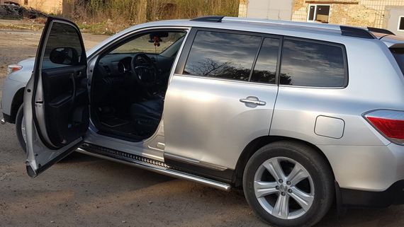 Боковые пороги Premium (2 шт., нерж.) Ø51 для Toyota Highlander 2008-2013 гг | Зображення 2