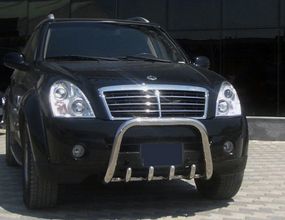 Кенгурятник QT006 (нерж) для SsangYong Rexton I 2001-2017 гг