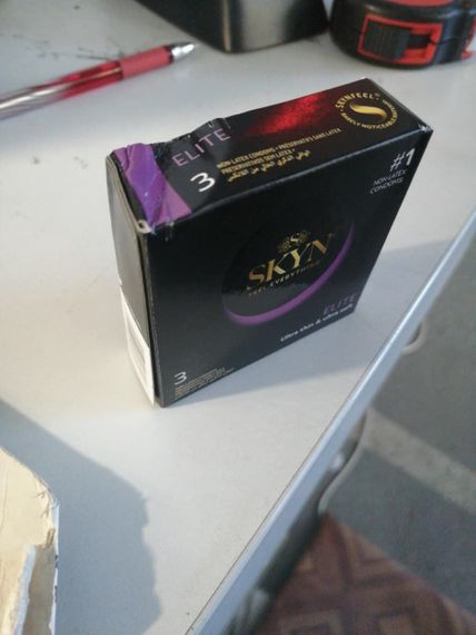 Безлатексні преміум-презервативи SKYN Elite 3 шт, ультратонкі (м'ята паковання!!!) | Зображення 1