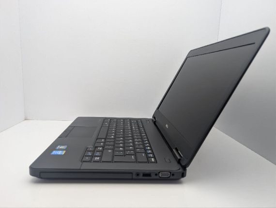 Ноутбук Dell Latitude E5440 / 14" (1366x768) TN / Intel Core i5-4200U (2 (4) ядра по 1.6 - 2.6 GHz) / 8 GB DDR3 / 500 GB HDD / Intel HD Graphics 4400 б/у | Зображення 4