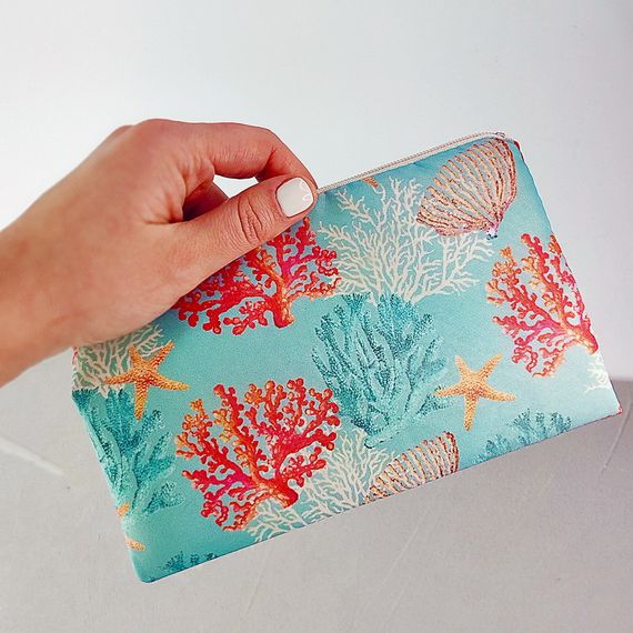 Косметичка жіноча Кораллы 20х12 см (K_21M026)