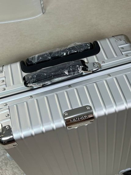 Валіза Rimowa Classic Check Suitcase 50×40×23 см c894 | Зображення 5