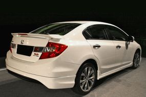 Спойлер Исикли (під фарбування) для Honda Civic Sedan IX 2011-2016 рр.