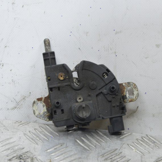 Замок кришки капота Ford Focus C-Max 2003-2012 Замок капота Форд Фокус Ц-Макс 3M5116700AB