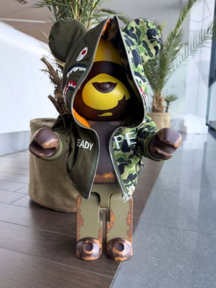 Статуетка Bearbrick BAPE BEAR дизайнерська статуетка ведмідь Беарбрік 70 см mb004