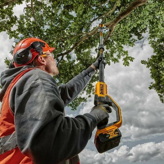 Высоторез аккумуляторный бесщёточный со штангой 180-280см DeWALT DCMPS567P1 | Зображення 7