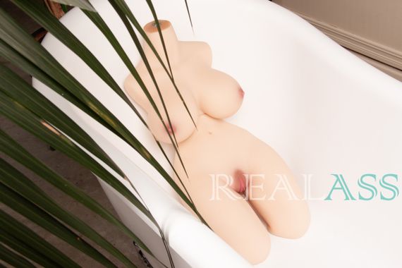 Мастурбатор торс Viktoria, RealAss - 16 кг | Зображення 2