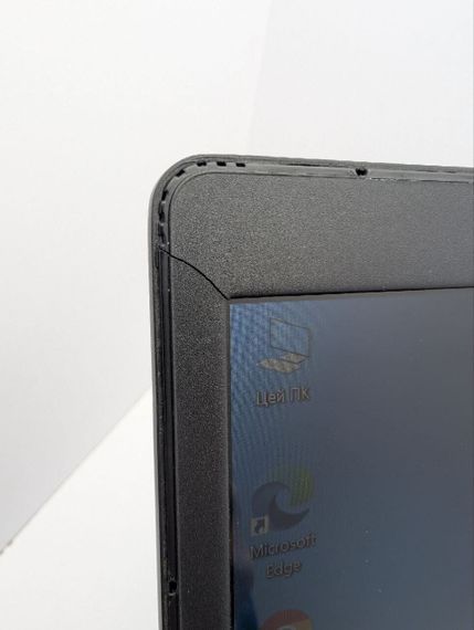 Ультрабук Б-клас Dell Latitude 5490 / 14" (1920x1080) IPS Touch / Intel Core i5-8350U (4 (8) ядра по 1.7 - 3.6 GHz) / 8 GB DDR4 / 500 GB HDD / Intel UHD Graphics 620 / WebCam б/в | Зображення 3