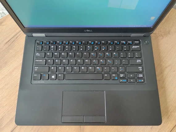 Ноутбук DELL Latutude E5470/14"HD/i5 6440HQ/8Gb/SSD240Gb M2/Redeon R7 M360-2Gb | Зображення 2