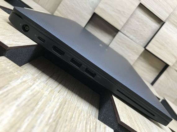 Ноутбук Б-клас Dell Latitude 7480 / 14" IPS Touch / Core i5-7300U (2(4) ядра по 2.6-3.5GHz) / 8GB DDR4 / 256GB SSD / HD Graphics 620 / WebCam / HDMI б/в | Зображення 5