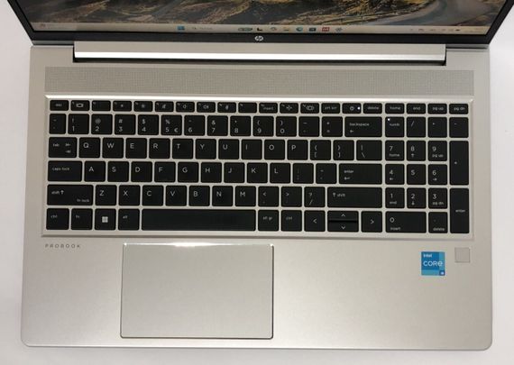 Ультрабук HP ProBook 450 G8 / 15.6" (1920x1080) IPS / Intel Core i5-1135G7 (4 (8) ядра по 1.5 - 4.2 GHz) / 16 GB DDR4 / 512 GB SSD / nVidia GeForce MX450, 2 GB GDDR6, 64-bit / WebCam / Win 11 Pro б/у + Подарок Флеш-накопитель Kingston 64GB | Зображення 7