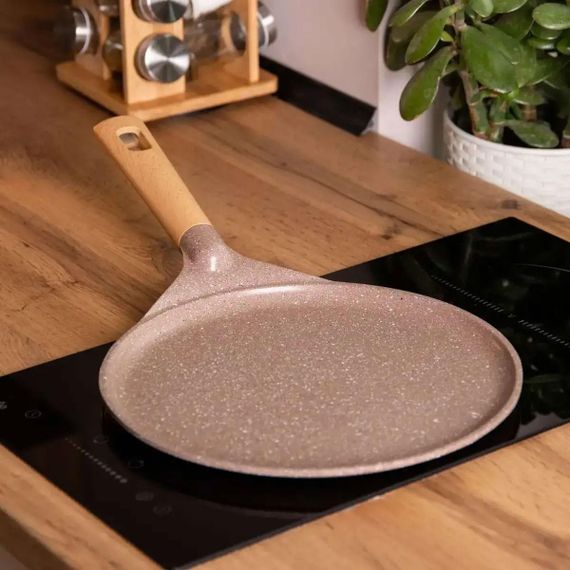 Алюмінієва сковорода для млинці з мармуровим антипригарним покриттям Ø 22 см, товсте дно MGC кавового кольору | Зображення 1