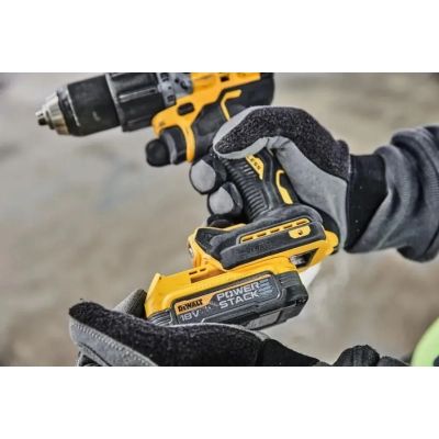 Шуруповерт DeWALT XR Li-Ion PowerStack 90 Нм, 18V 1x1.7Ah, кейс TSTAK (DCD805E1T) | Зображення 2