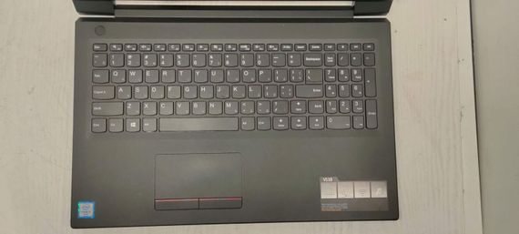 Ноутбук Lenovo V110-15ISK / 15.6" (1366x768) TN / Intel Core i3-6100U (2 (4) ядра по 2.3 GHz) / 4 GB DDR4 / 240 GB SSD / Intel HD Graphics 520 / WebCam б/у | Зображення 4