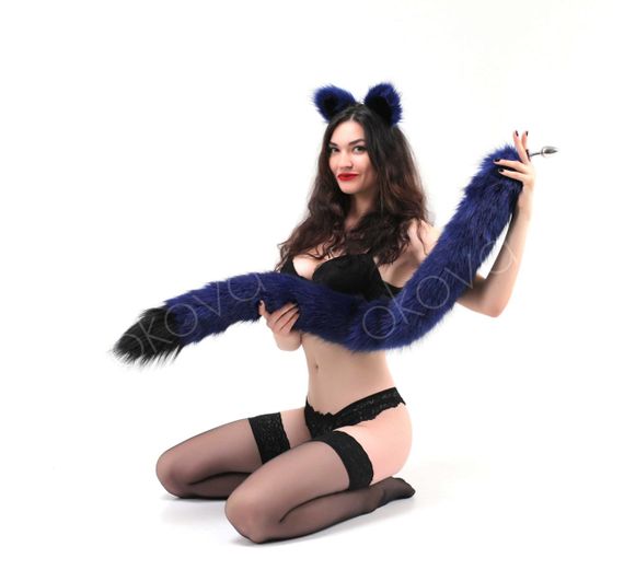 Анальний хутряний хвіст без пробки, Синій з чорним кінчиком, OKOVA 100 см. sexstyle | Зображення 3