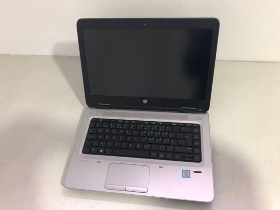 Ноутбук Б-клас HP ProBook 640 G2 / 14" (1920x1080) TN / Intel Core i3-6100U (2 (4) ядра по 2.3 GHz) / 8 GB DDR4 / 128 GB SSD / Intel HD Graphics 520 / WebCam / DisplayPort б/в | Зображення 1
