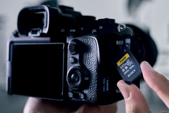 Карта пам'яті Sony CFexpress Type A 320GB R800/W700 Tough (CEAG320T.SYM) | Зображення 3