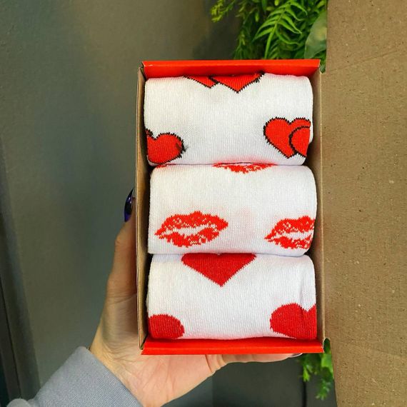 Подарочный набор мужских носков в коробке размер 40-45 3 пары цвет белый ч3бокс024