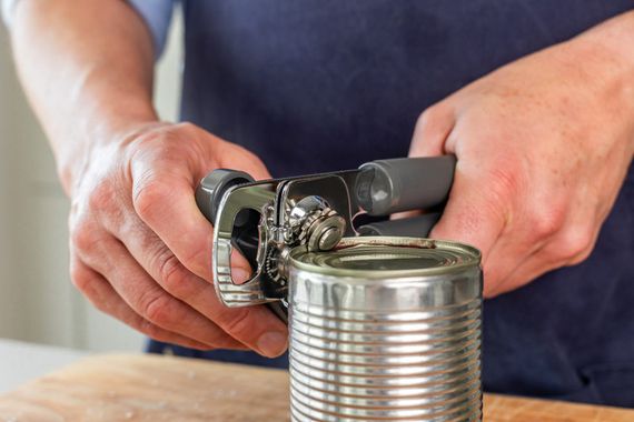 Открывалка для банок и бутылок KitchenAid Coreline KES199OHCGG 21 см серая | Зображення 6