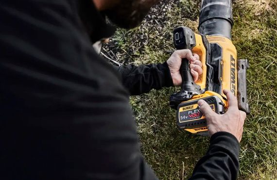 Повітродувка акумуляторна DeWalt безщіткова без АКБ та ЗП (DCMBL777N) | Зображення 1