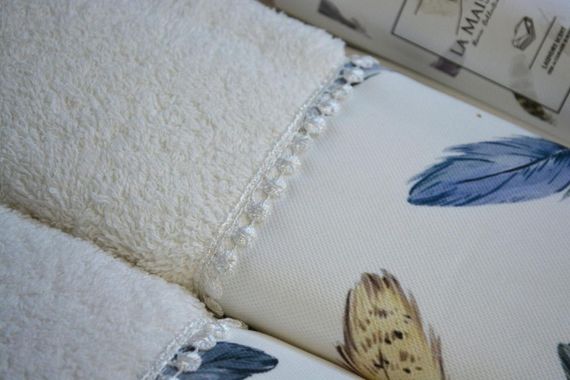 Подарочный набор полотенец La Maison, 3 шт. с ароматом Vera Ekru | Зображення 3