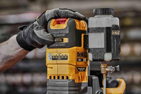Станок сверлильный аккумуляторный бесщёточный магнитный DeWALT DCD1623N | Зображення 8