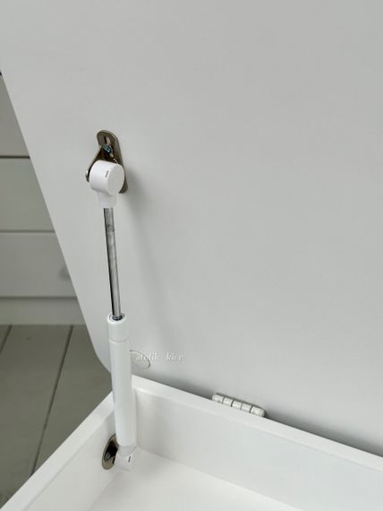 Дитячий столик білий і стільчик корона рожева. Столик із нішею для олівців і розмальовок | Зображення 5